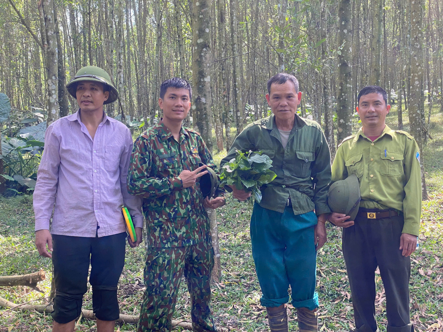 z7300691749153 796d4f2dd010e85432c3a85cf3532098