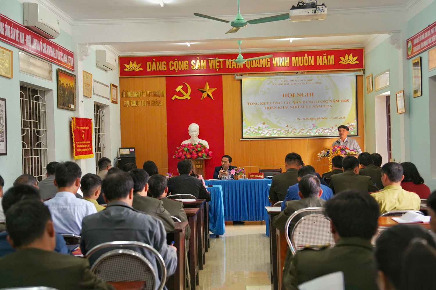 z7400279087824 f44789d5953bd54a6b54ca4237b2cfb2